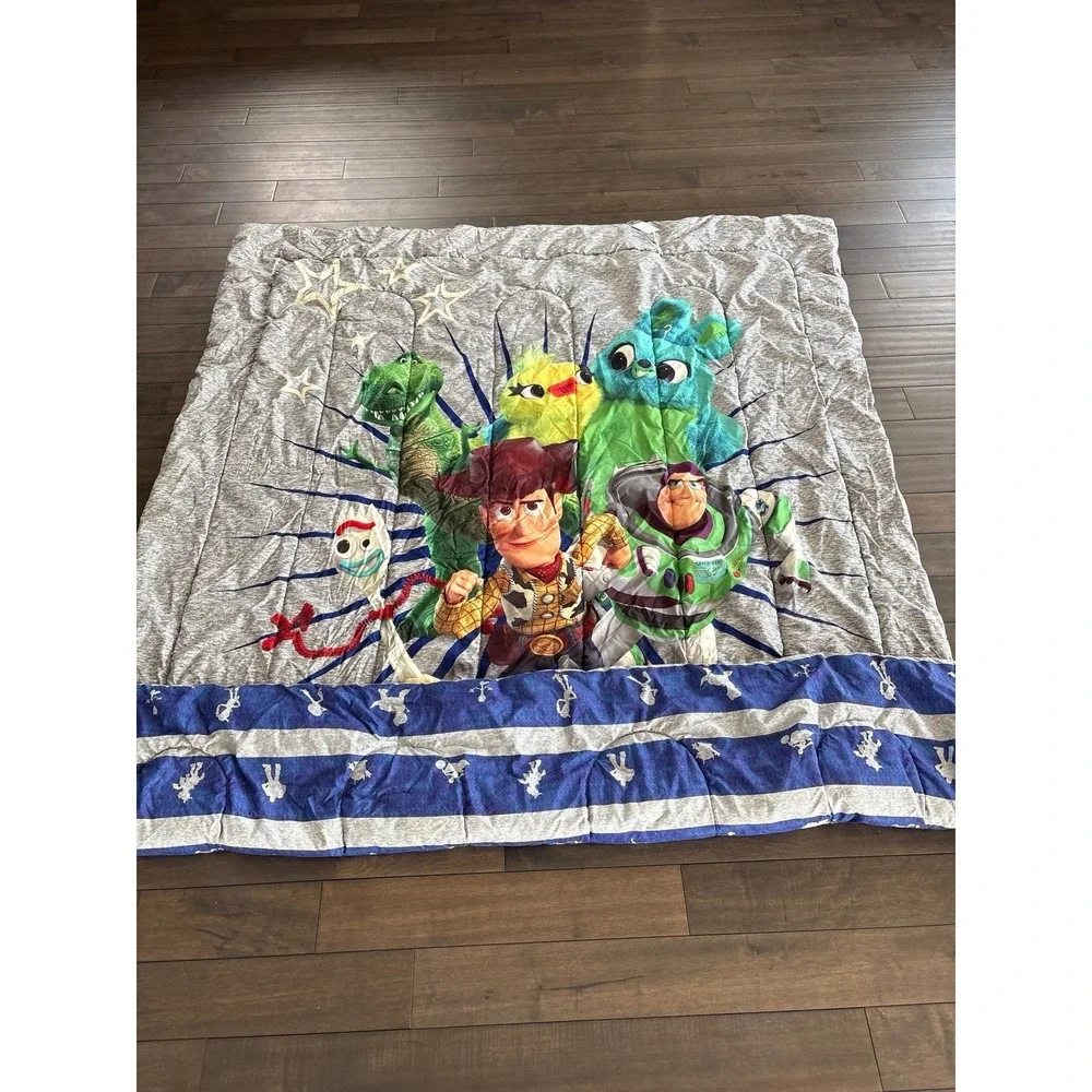 Toy‎ Story 4 Twin Size Woody Buzz Lightyear Comforter